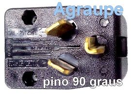 CONECTOR/TOMADA PARA GERADORES 3 PINOS 30A E 50A 125/250V LEVITON ACOMPANHA 1 PINO 90 GRAUS